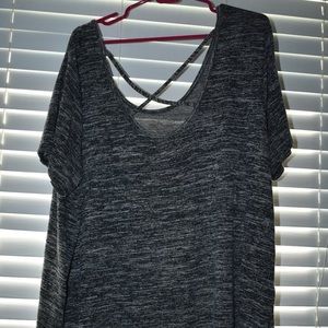 Women’s plus size short sleeve shirt